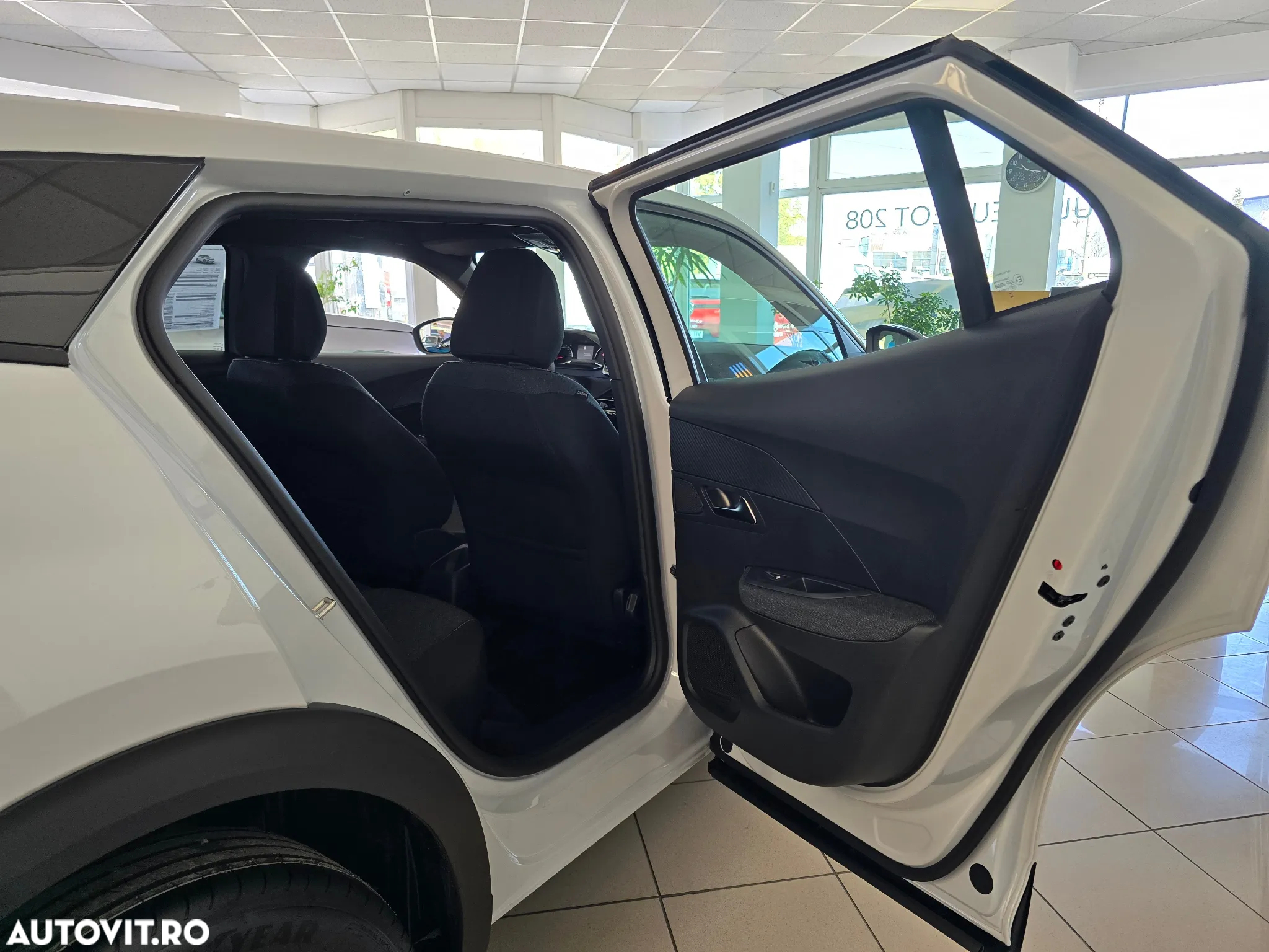 Peugeot 2008 1.2L PureTech 100 S&S BVM6 Style - 11