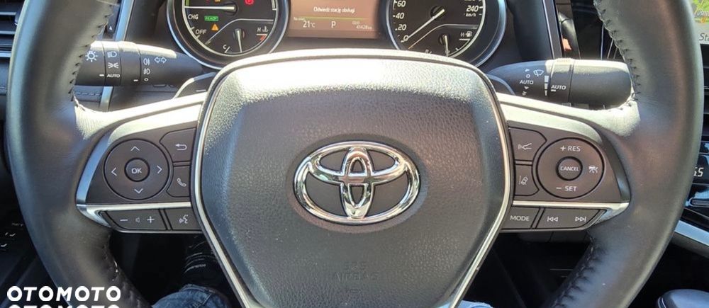Toyota Camry 2.5 Hybrid Executive CVT - 8