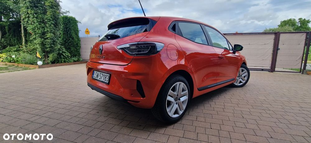 Renault Clio - 6