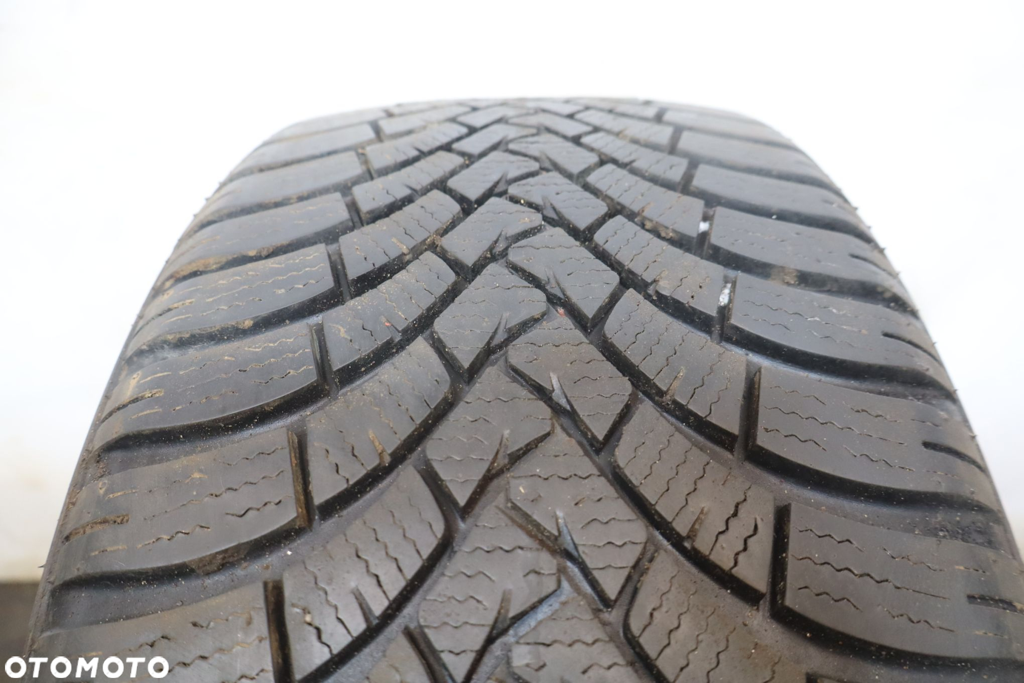 OPONA OPONY 2 SZT FALKEN  225/45/17 ZIMA 18R - 10