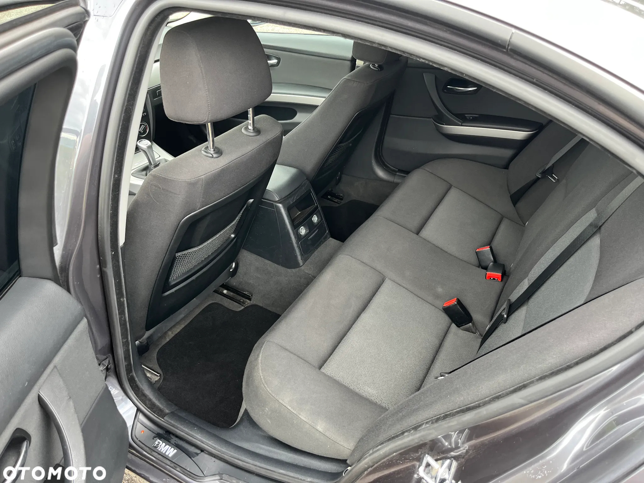 BMW Seria 3 320i - 7