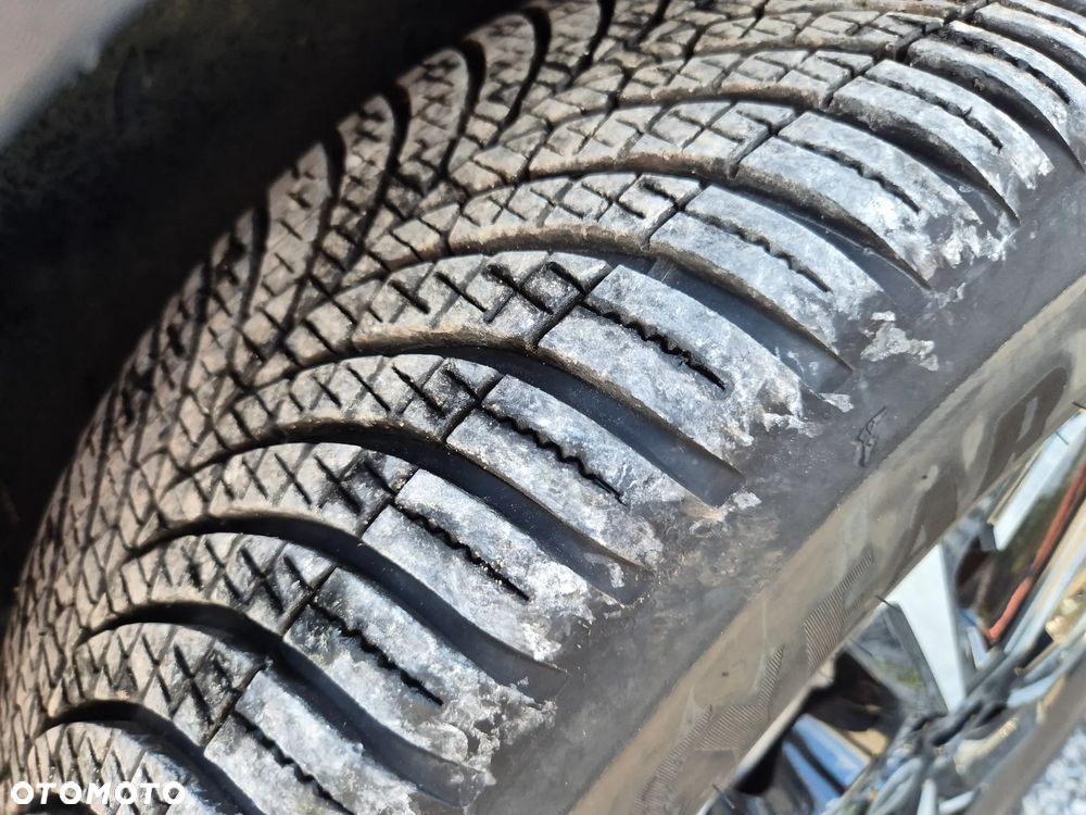 Citroën C4 1.2 PureTech Feel Pack S&S EAT8 - 28