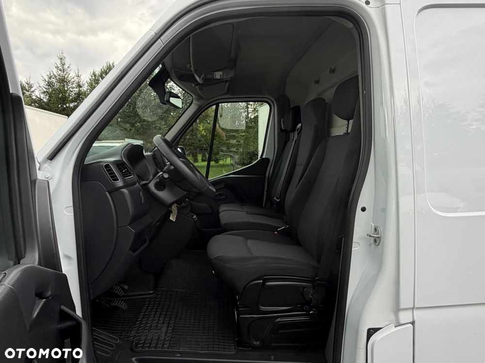 Renault MASTER / L2H2 / 2.3D / NOWE OPONY / KAMERA / ZADBANY / FV23% / - 12