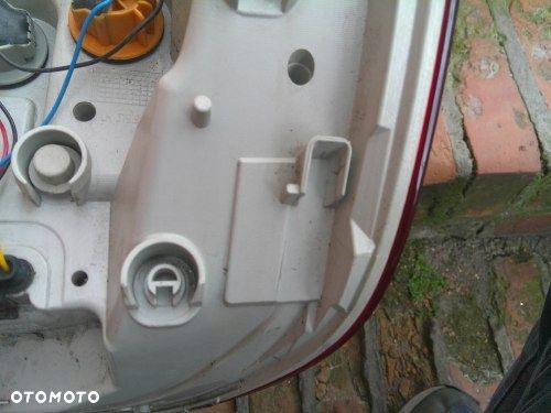 LAMPA LEWA TYŁ SKODA SUPERB 2 II 3T9 KOMBI LIFT LED 13-15 3T9945095A - 4