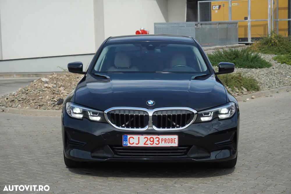 BMW Seria 3 318d Aut. Luxury Line - 16