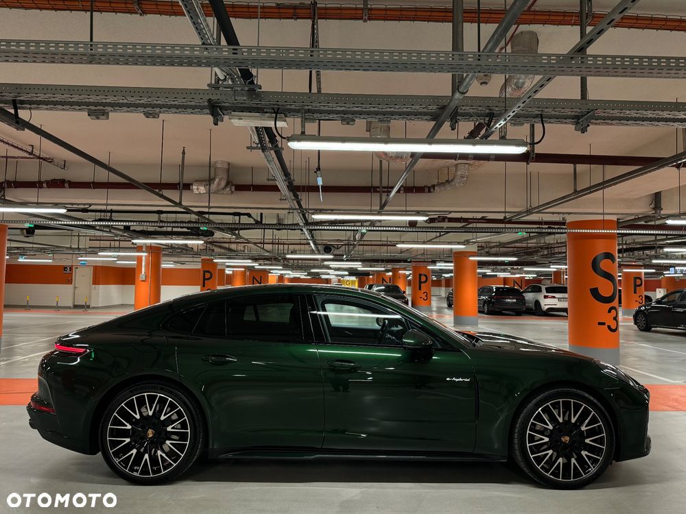 Porsche Panamera 4 E-Hybrid - 9