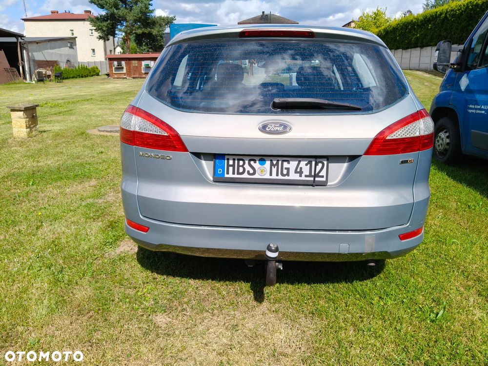 Ford Mondeo 2.2 TDCi Ghia - 8