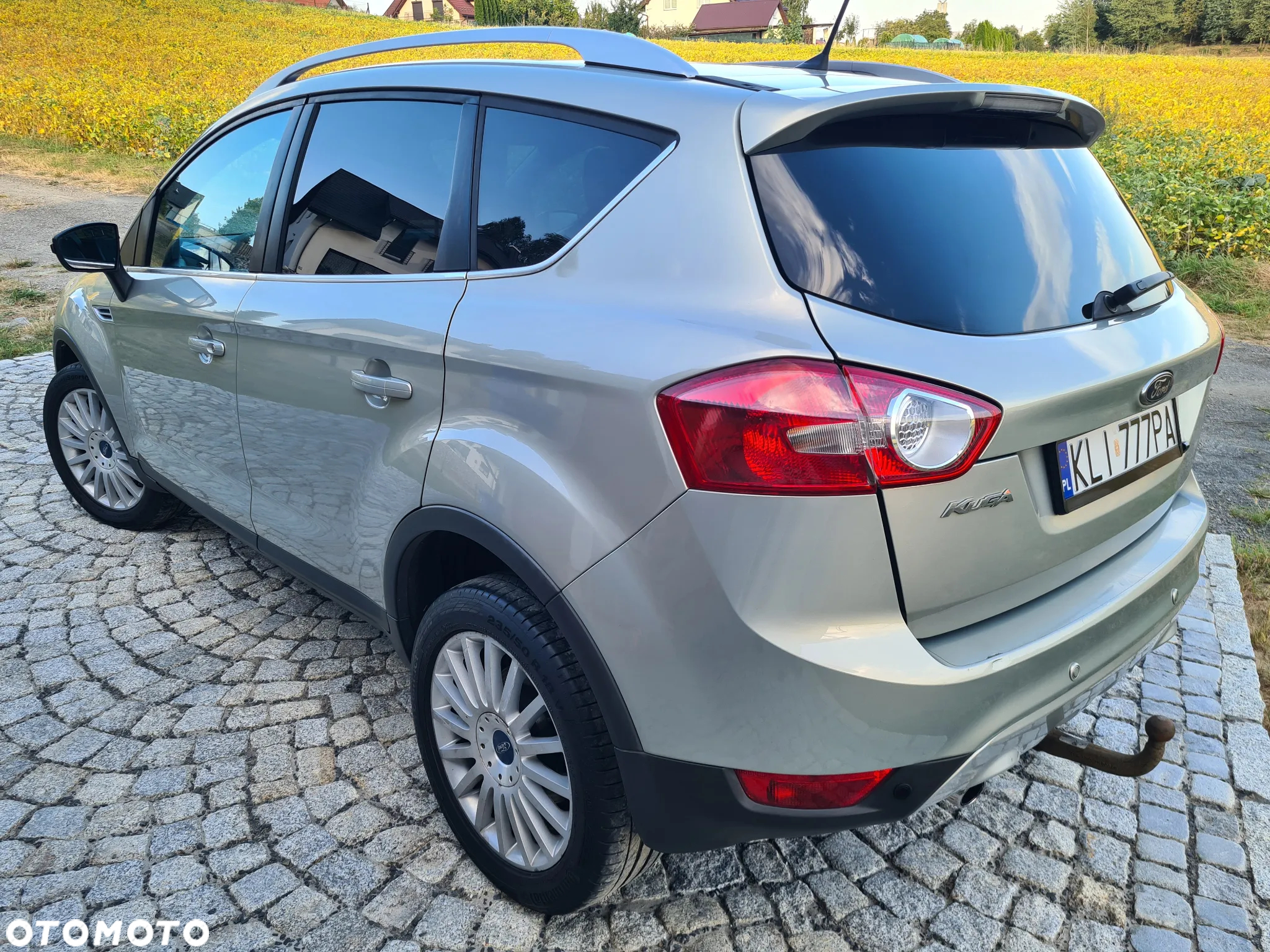 Ford Kuga 2.0 TDCi 4x4 Titanium - 5