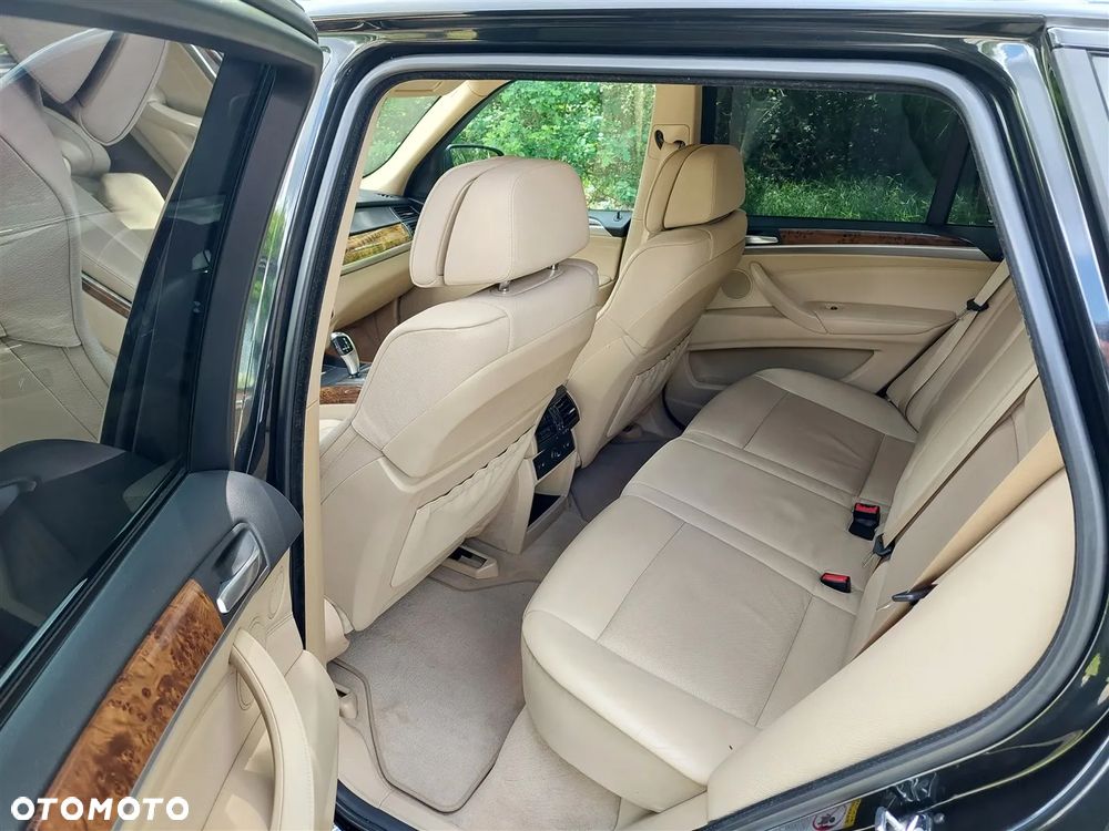 BMW X5 3.0sd - 16
