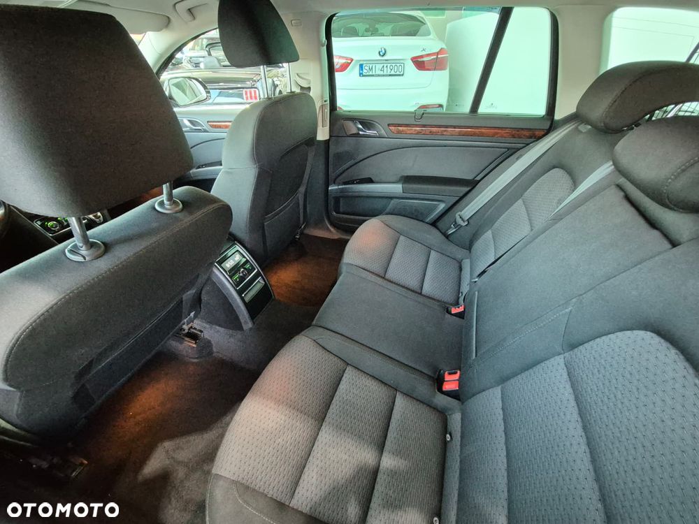 Skoda Superb 1.8 TSI 4x4 Elegance - 25
