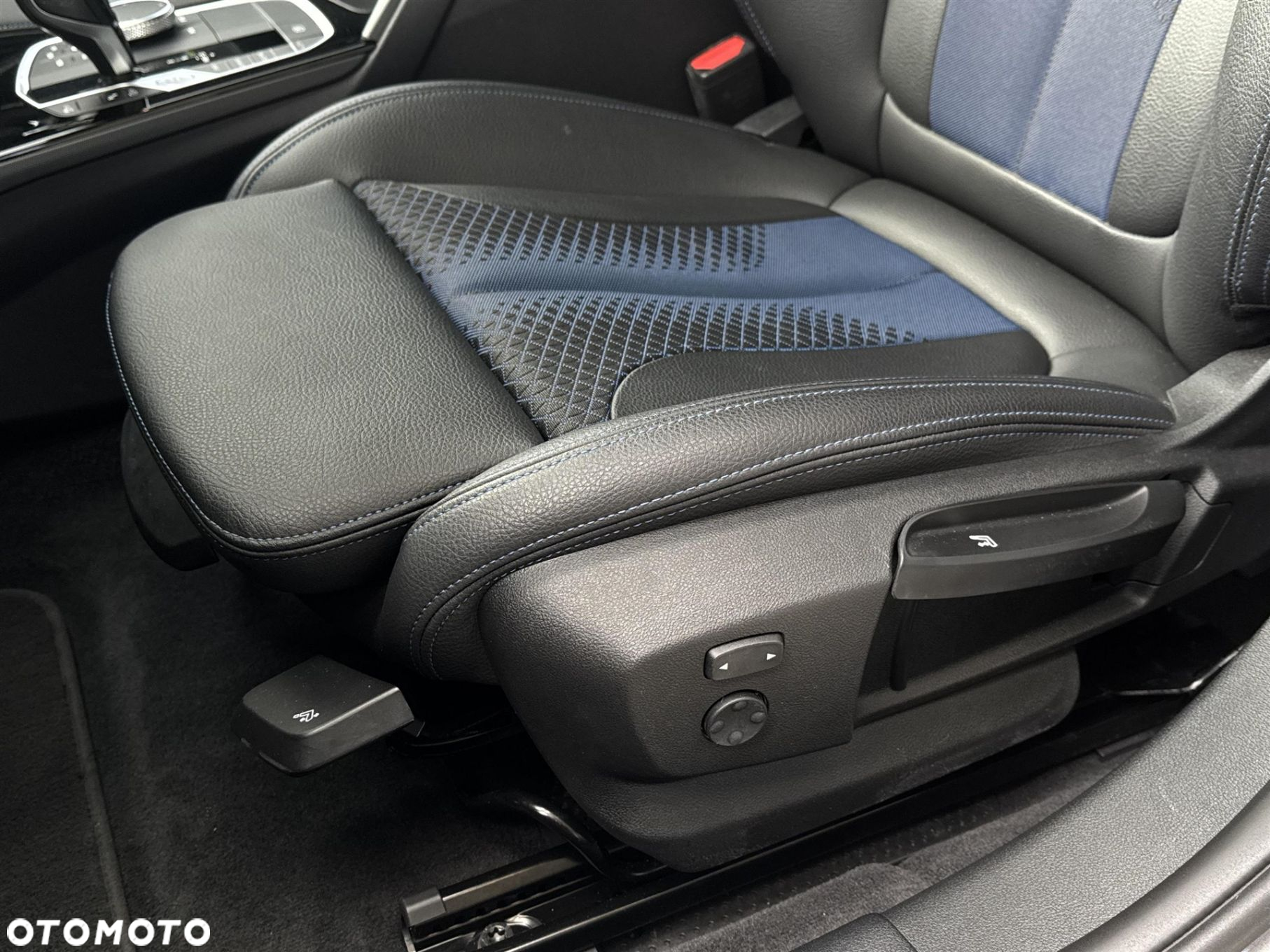 BMW Seria 1 118d - 10