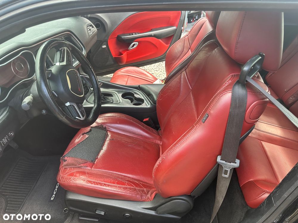 Dodge Challenger 5.7 R/T - 6