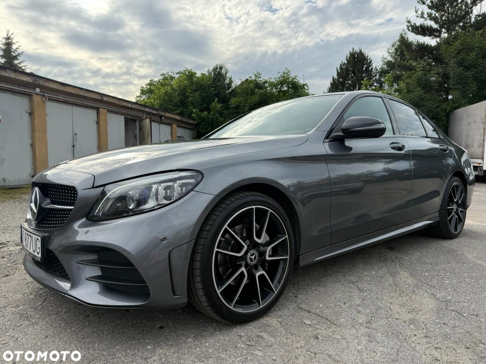 Mercedes-Benz Klasa C 220 d 4Matic T 9G-TRONIC AMG Line - 1