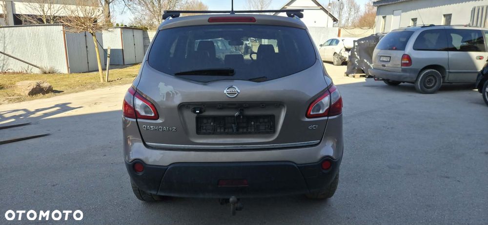 NISSAN QASHQAI +2 LIFT I10 C30G pas tył podłoga wanna - 1