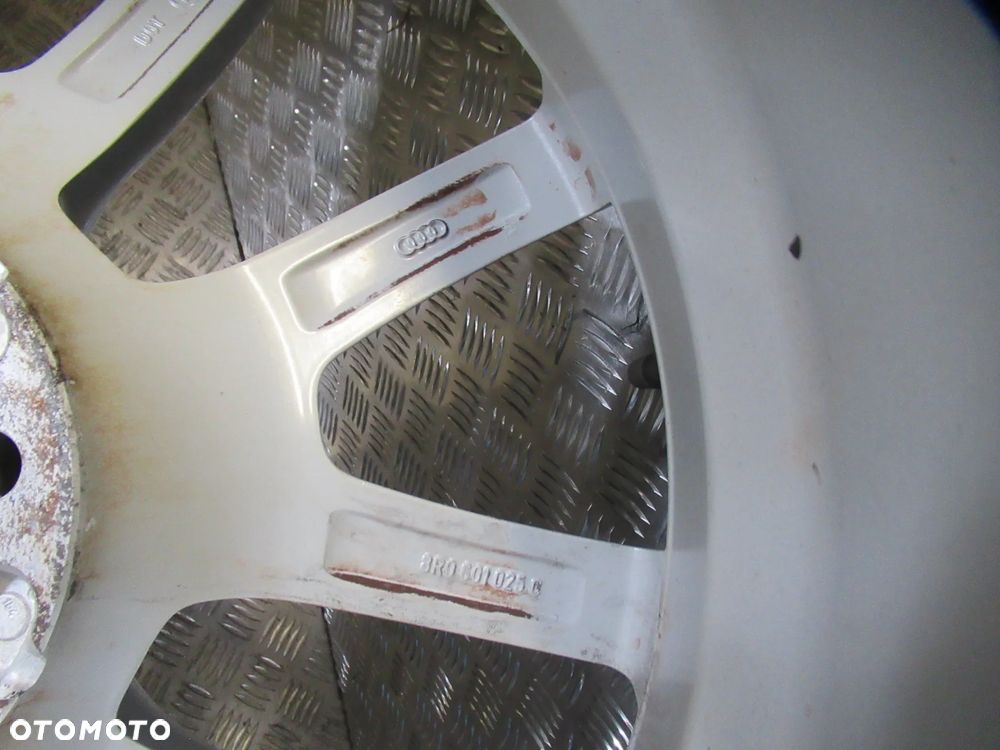 Koła Audi A3 A4 A6 8Jx18 et39 5x112 8mm - 8