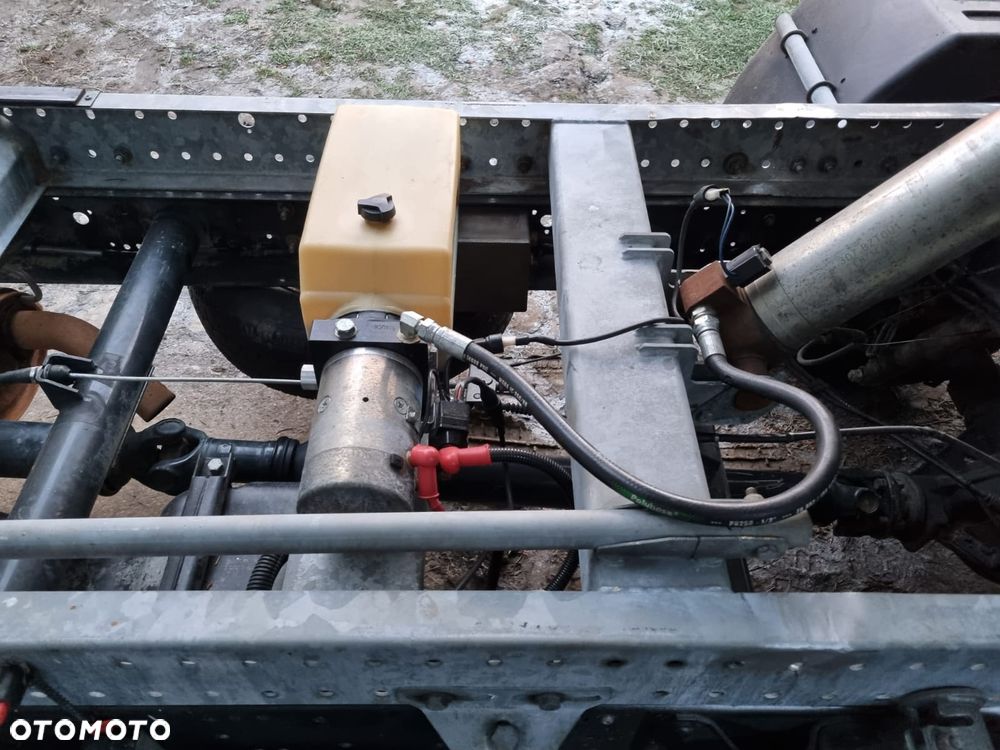 Iveco 35C15 3,0 DIESEL 145KM - BLOKADA MOSTU - wywrotka - bliźniak - 13