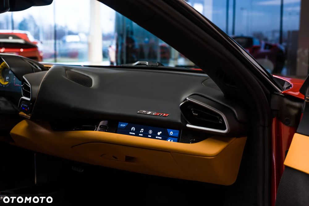 Ferrari 296 GTB - 18