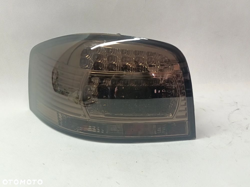 Audi A3 8P 3 drzwi lampy tylne ciemne diodowe - 3