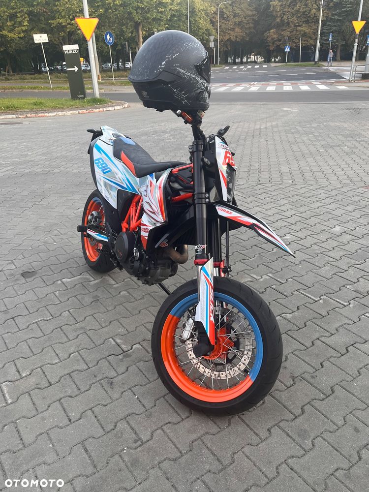 KTM SMC 690 - 10
