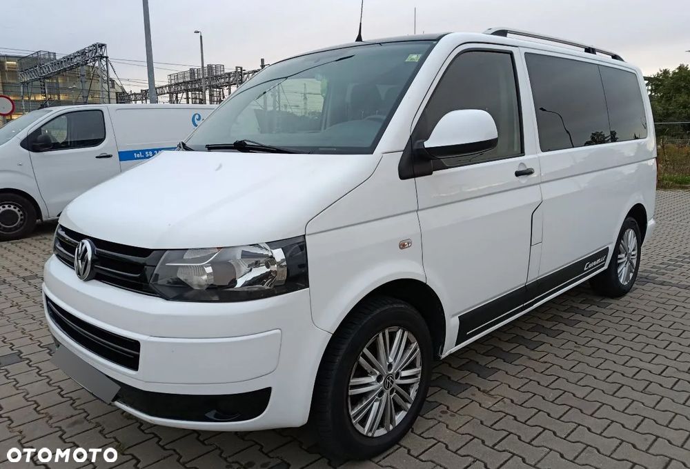 Volkswagen Transporter - 2