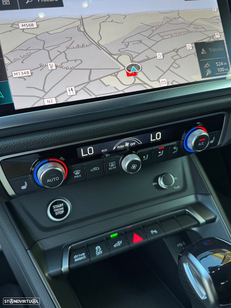 Audi Q3 45 TFSIe S tronic S line - 28
