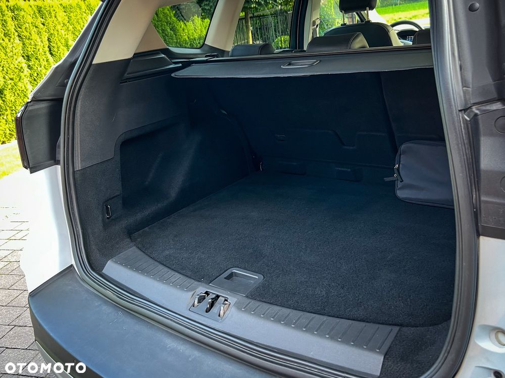 Ford Kuga 2.0 TDCi 4x4 Titanium - 12