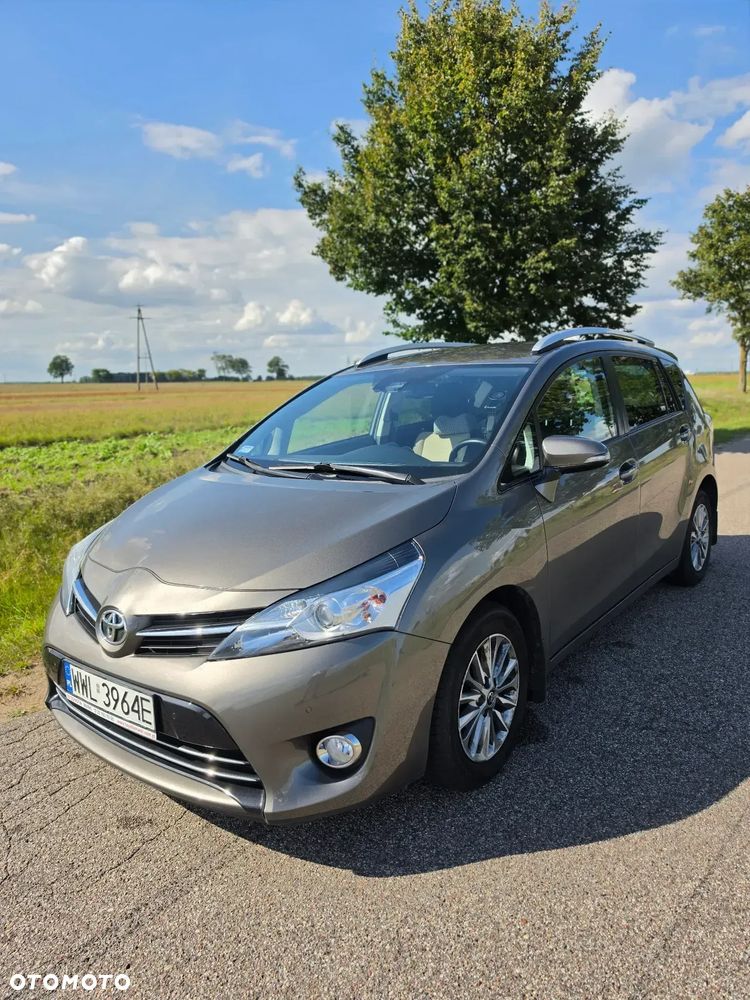 Toyota Verso 1.8 Prestige EU6 - 1