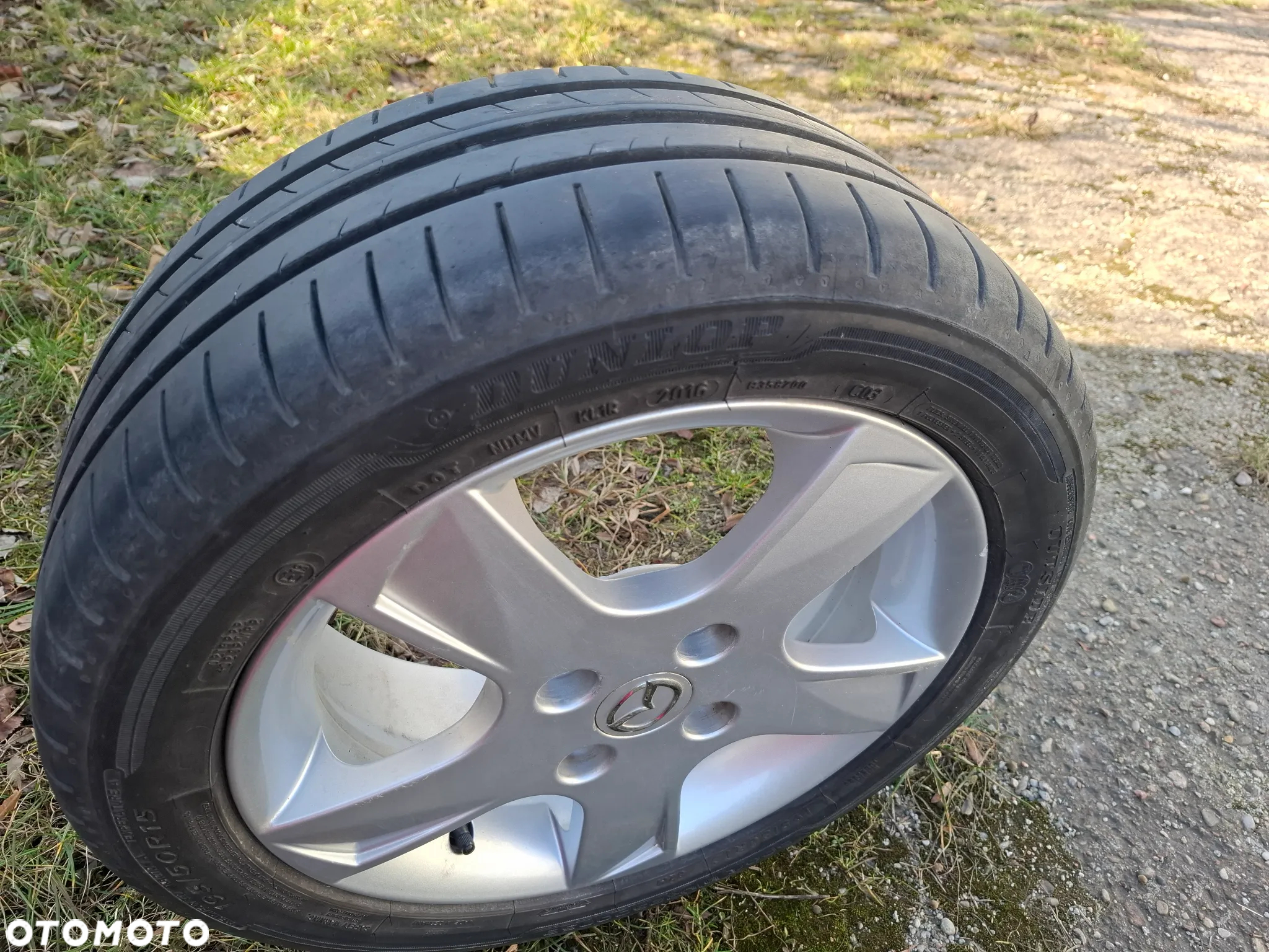 Mazda 2 - 13