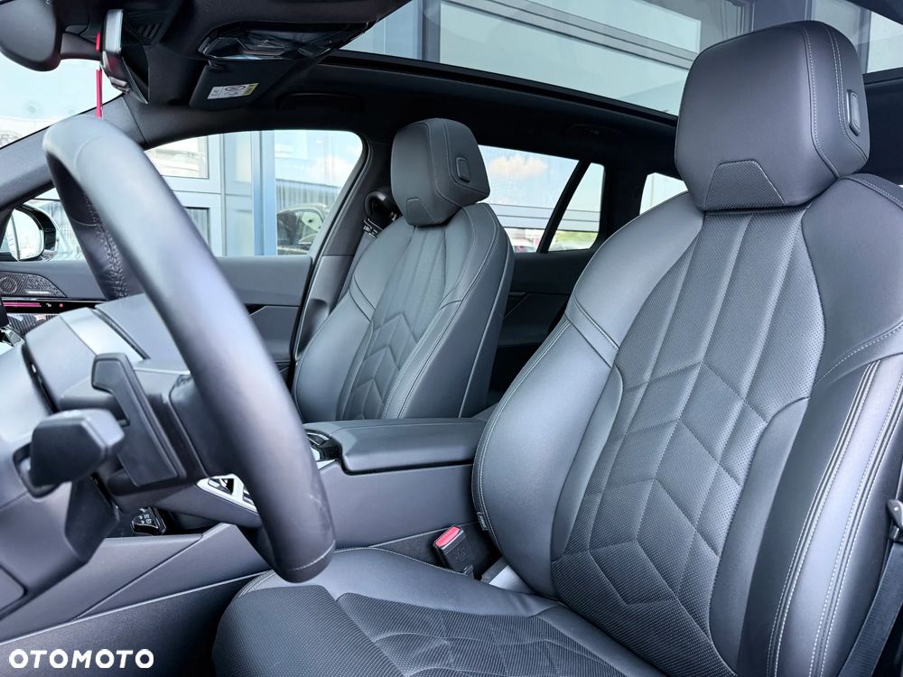 BMW Seria 5 520d - 30