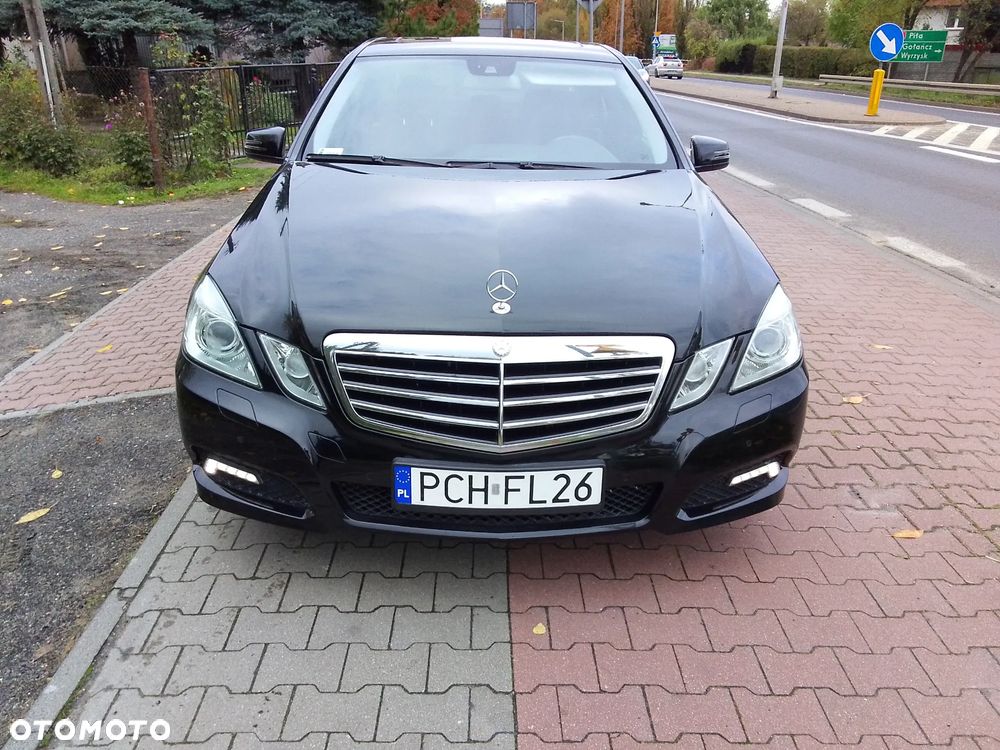 Mercedes-Benz E-Class 2010 photo 3