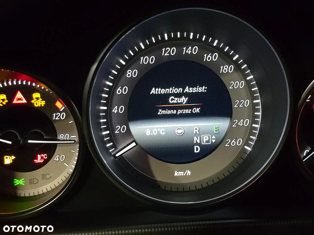 Mercedes-Benz Klasa E 350 BlueTEC 4Matic 7G-TRONIC Elegance - 15