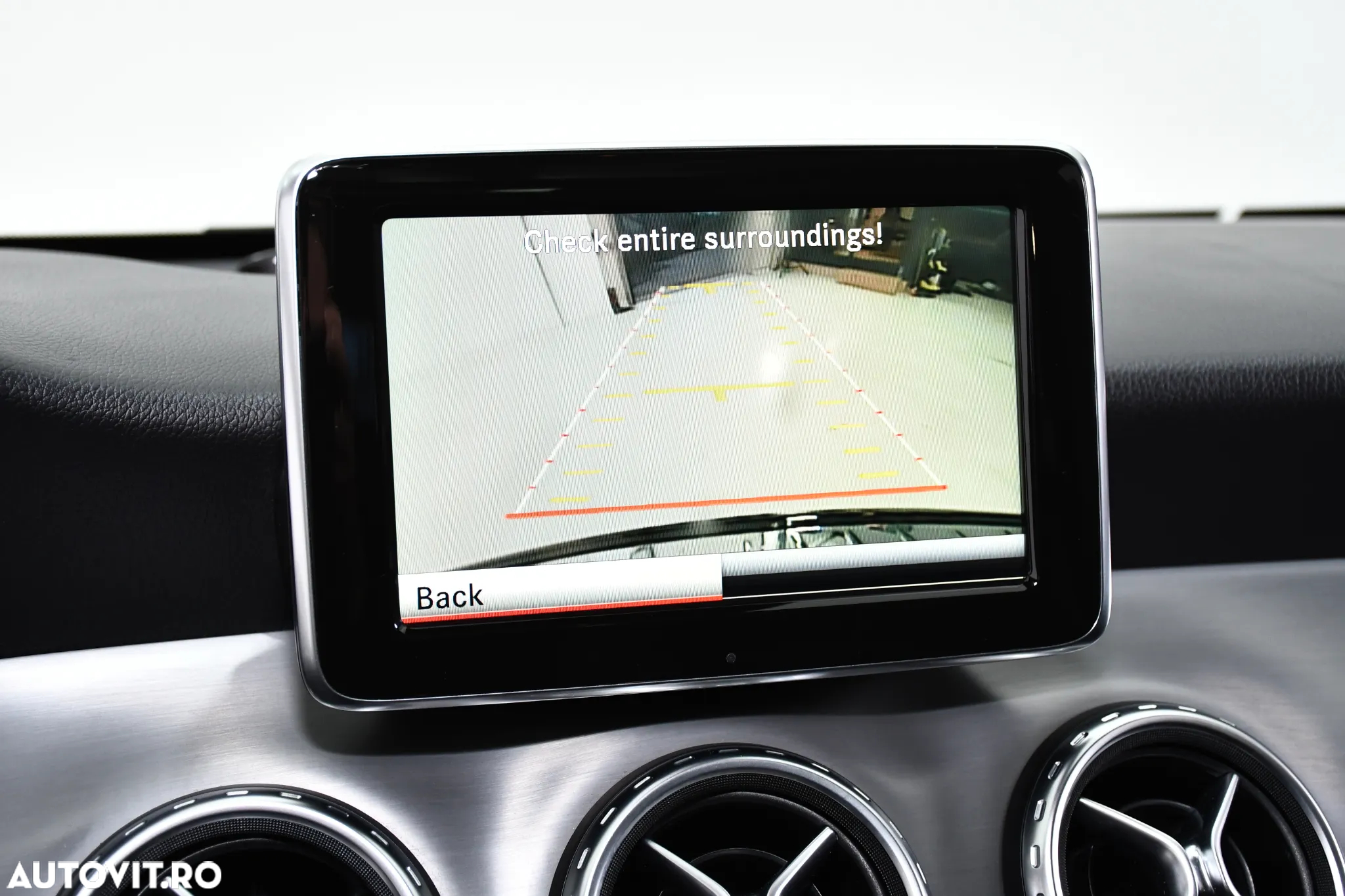 Mercedes-Benz GLA 220 CDI 4Matic 7G-DCT AMG Line - 22