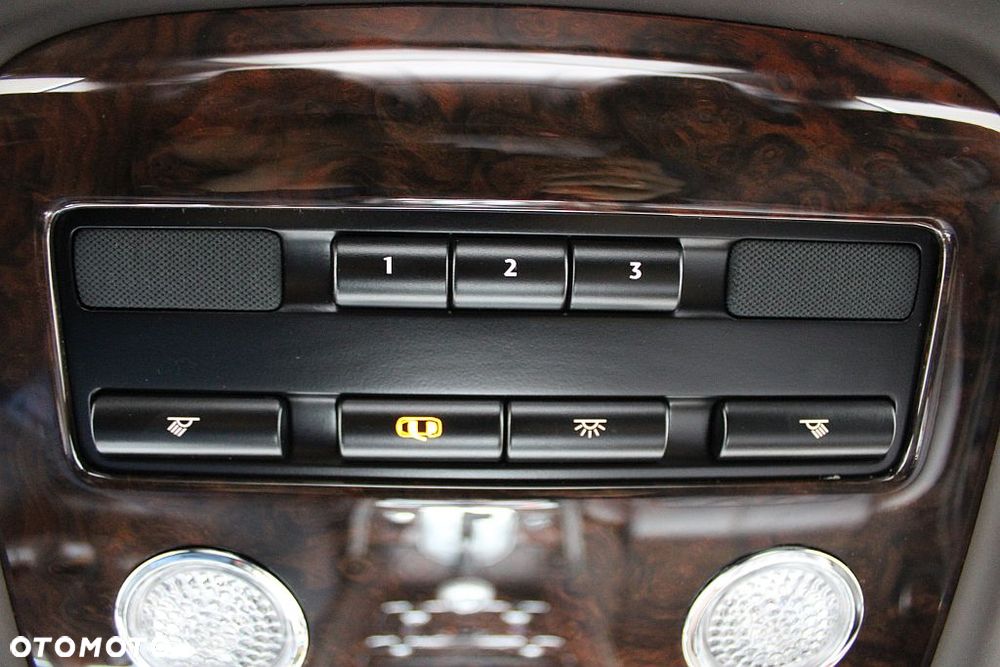 Bentley Continental GT - 30