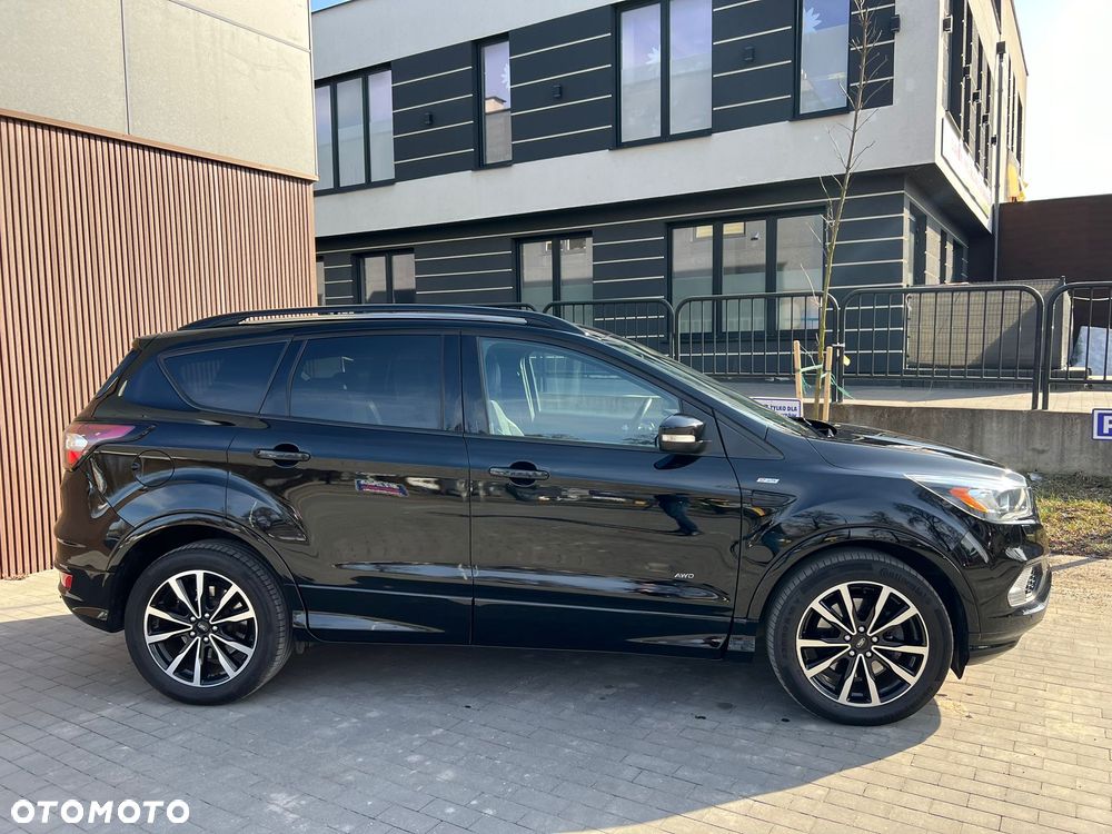 Ford Kuga 2.0 TDCi 4x4 ST-Line - 5