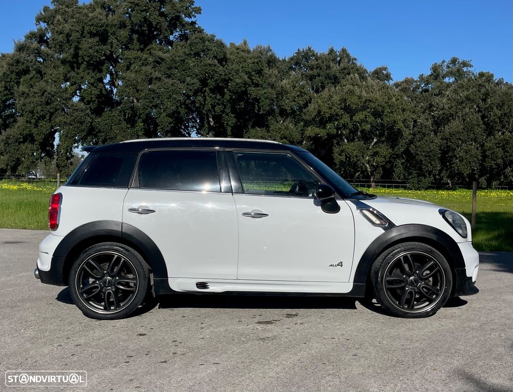 MINI Countryman Cooper S ALL4 - 4