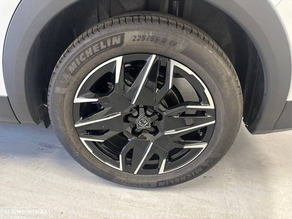 Peugeot 5008 1.2 Hybrid Allure e-DCS6 - 11