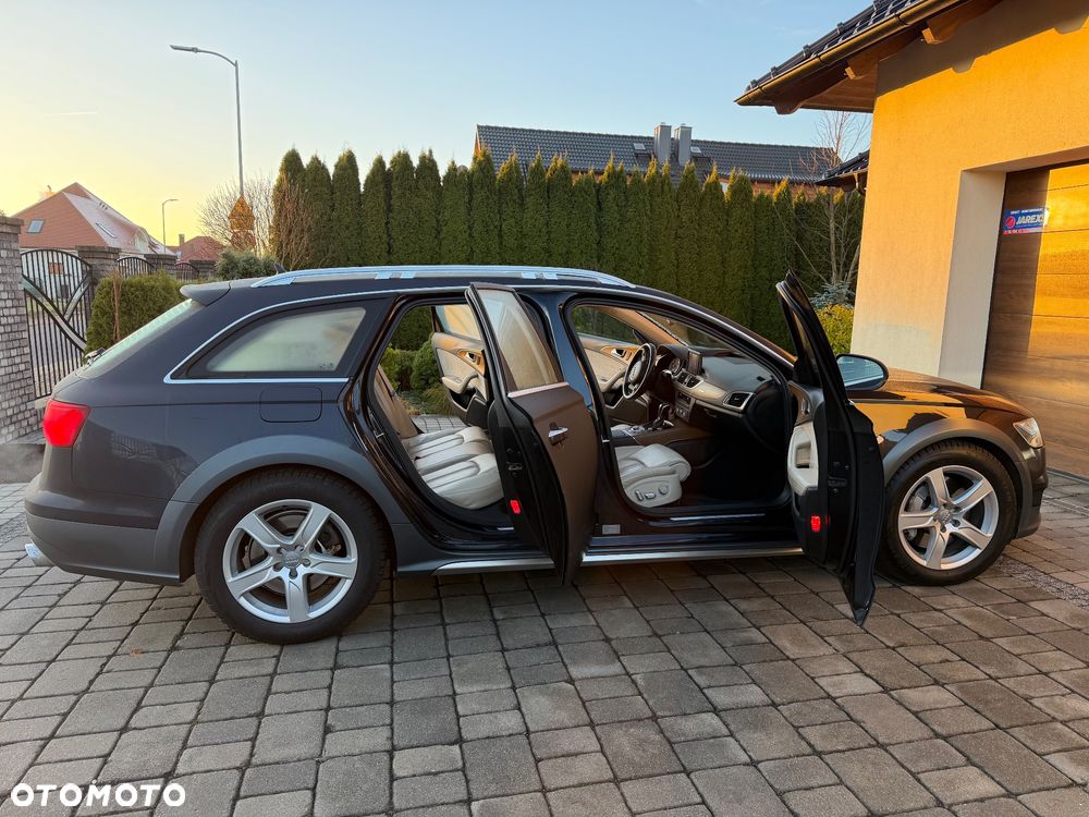 Audi A6 Allroad - 12