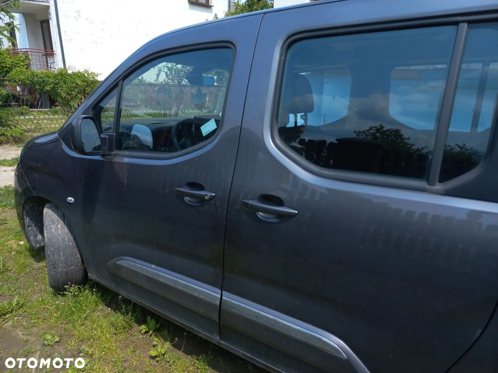 Toyota Proace City Verso Long 1.5 D-4D Business - 3