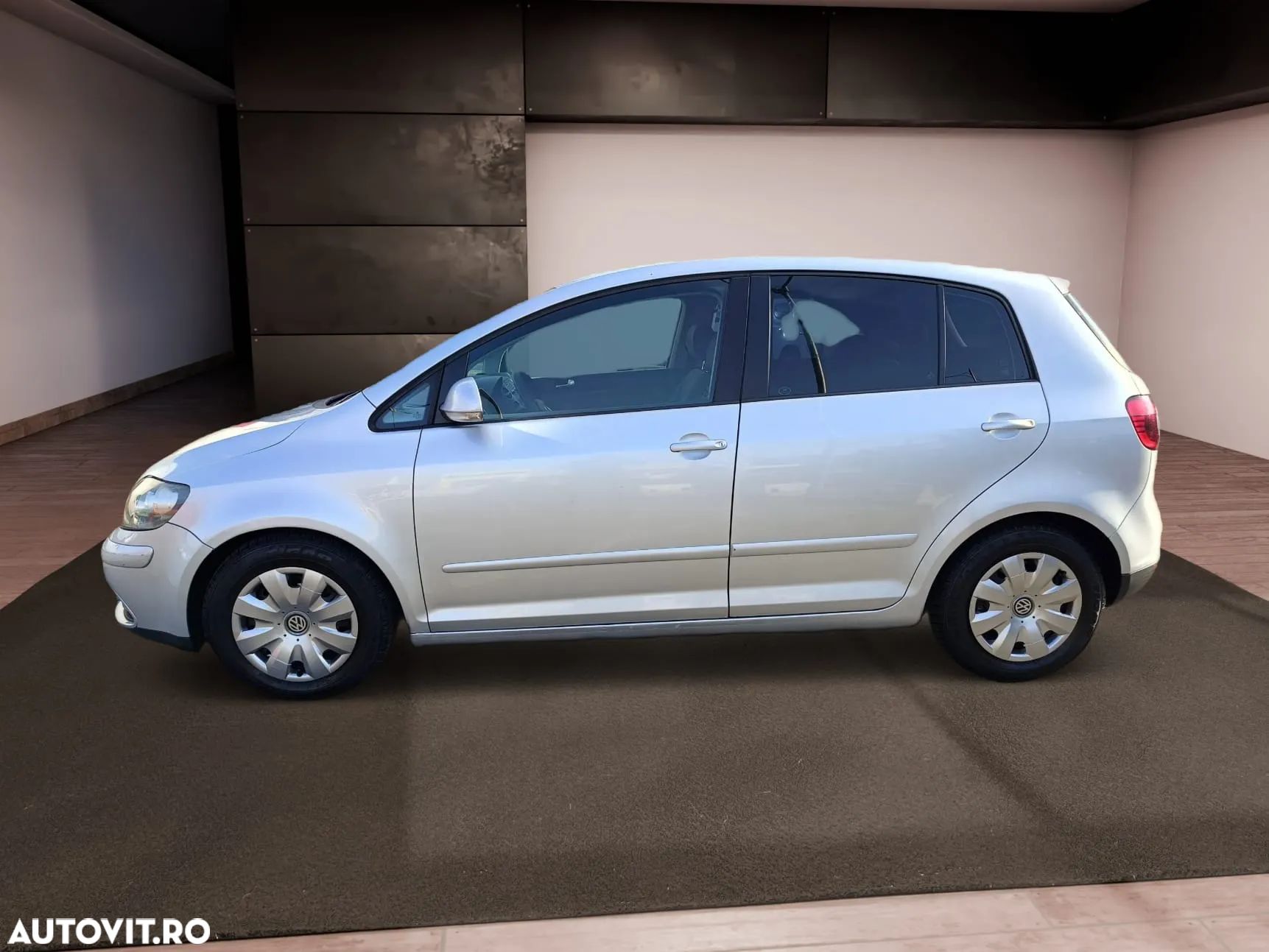 Volkswagen Golf Plus - 1