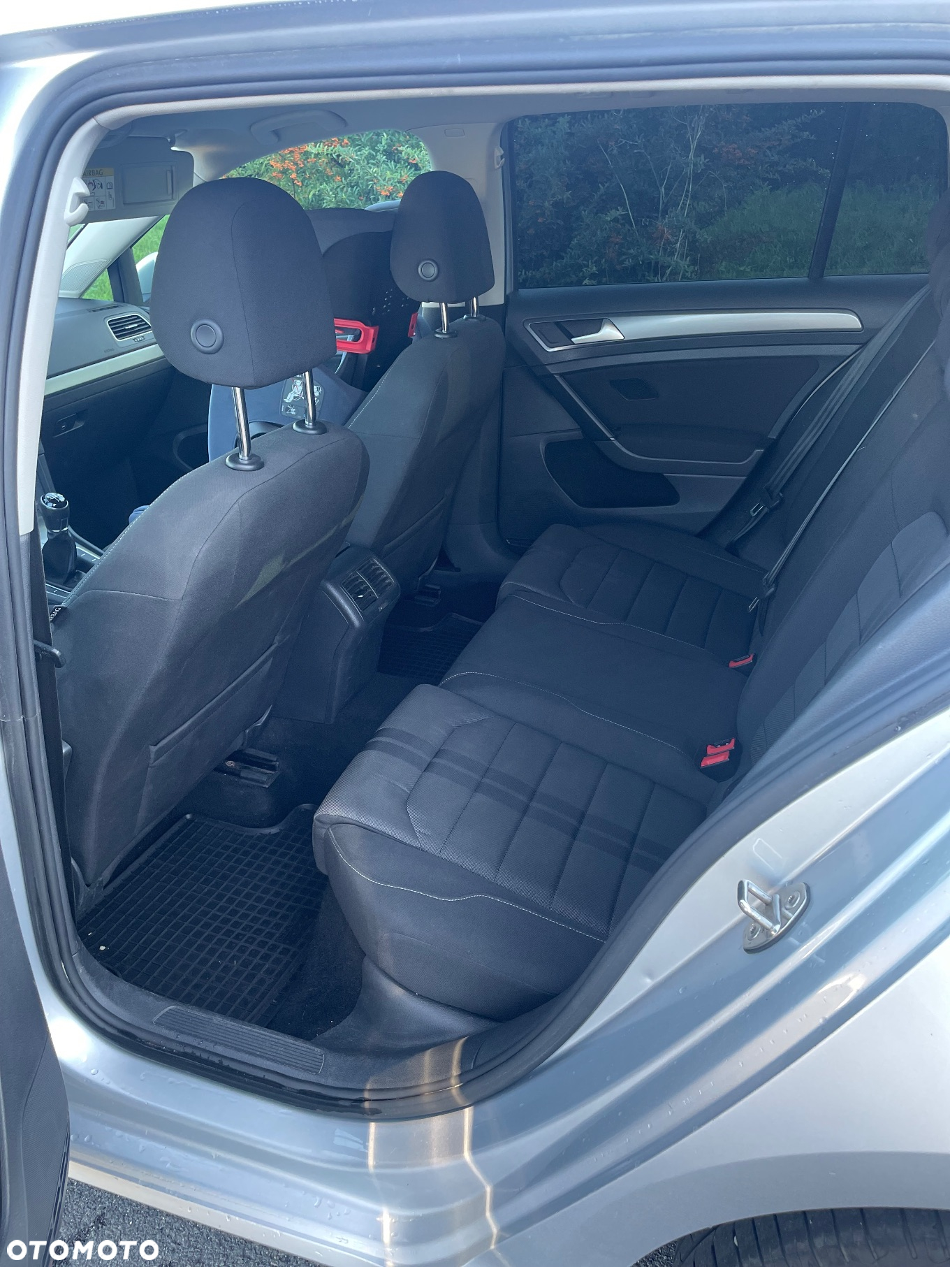Volkswagen Golf VII 1.6 TDI BlueMotion Trendline - 9