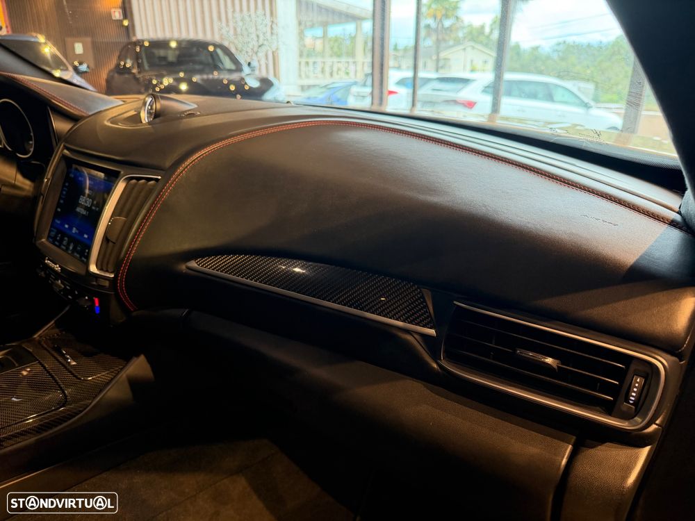 Maserati Levante 3.0 V6 Gransport - 40