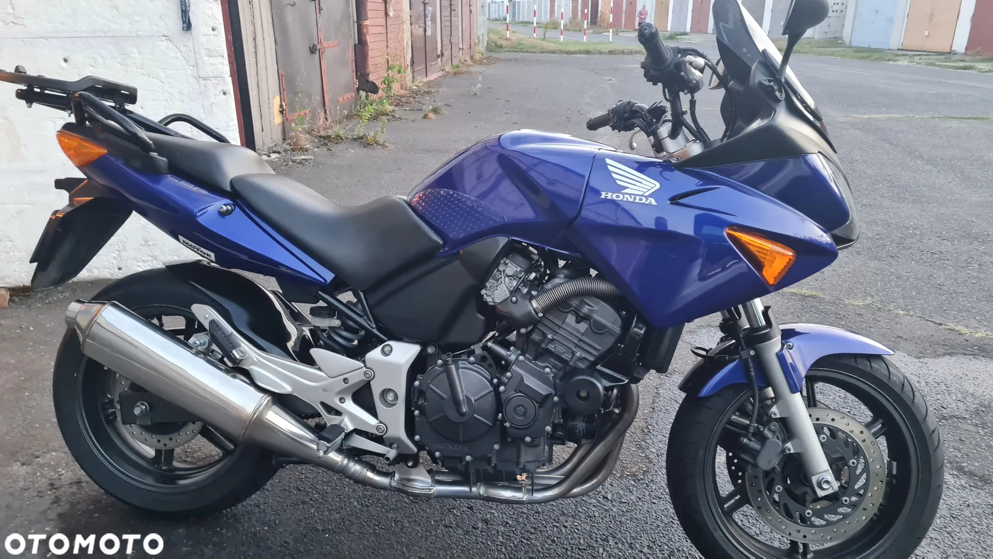Honda CBF - 4