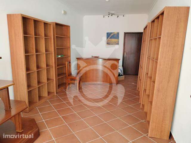 LOJA DE SERVIÇOS PARA VENDA EM REGUENGOS - Grande imagem: 3/9