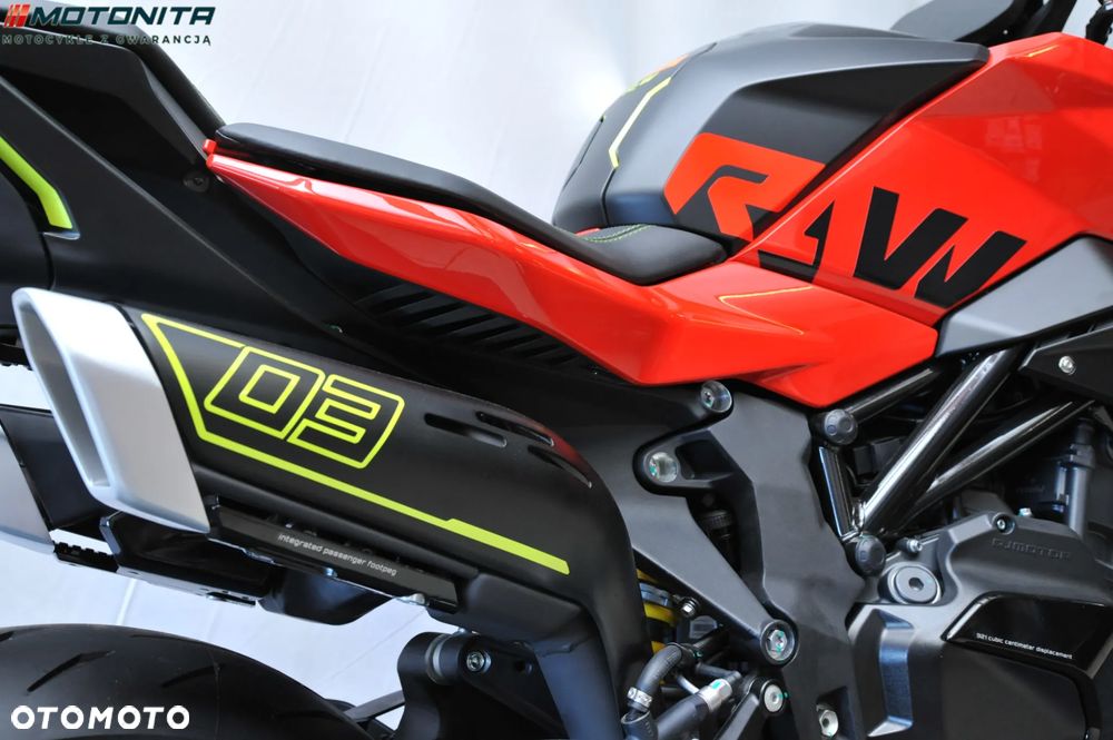 QJMOTOR Inny - 10