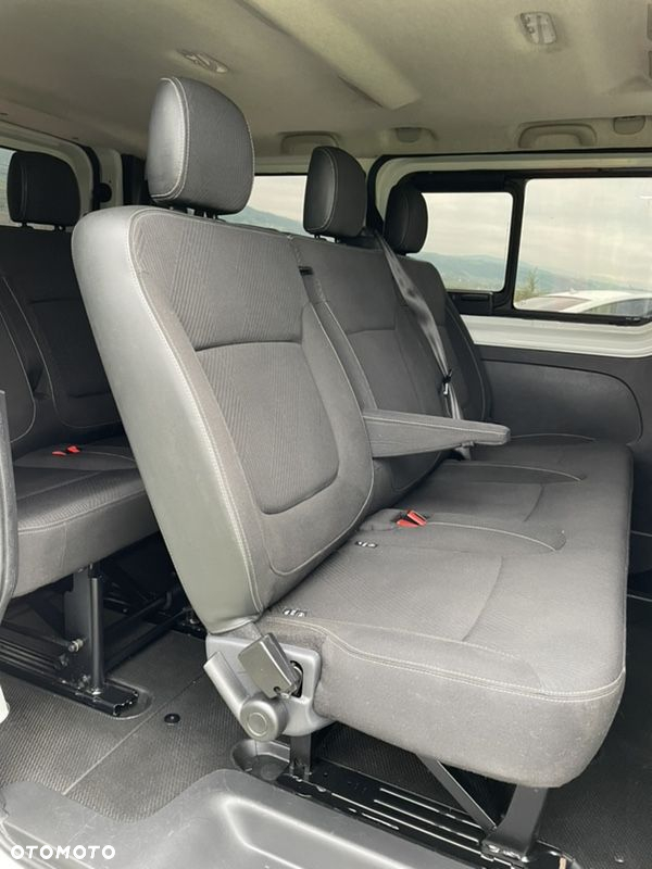 Opel Vivaro - 7