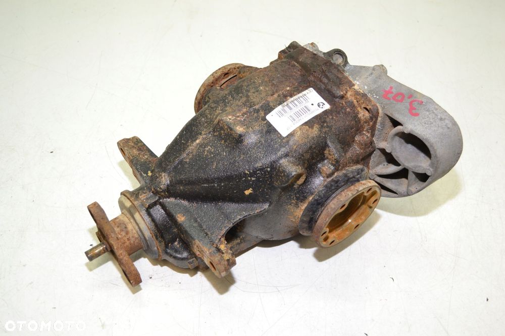 BMW E87 2.0D E90 E91 MOST TYLNY DYFER 7598855 - 1