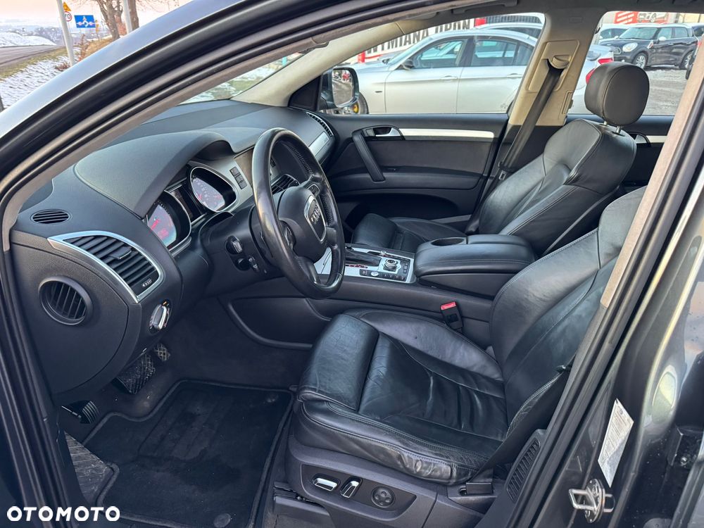 Audi Q7 4.2 FSI Quattro Tiptronic - 11