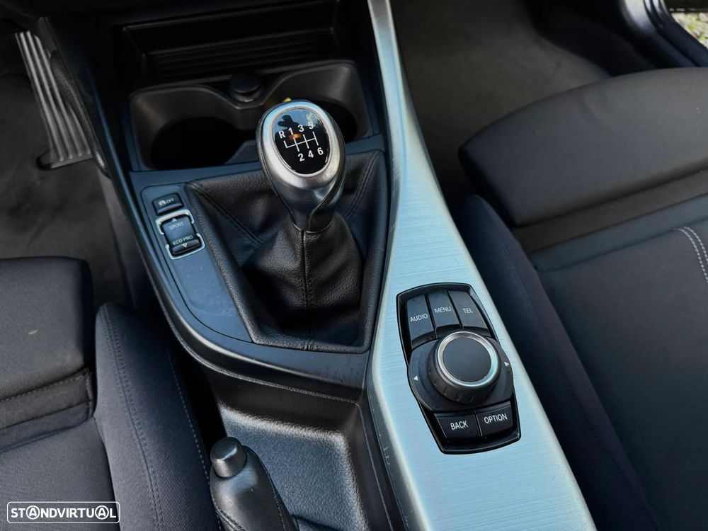 BMW 116 d EDynamics Line Sport - 25