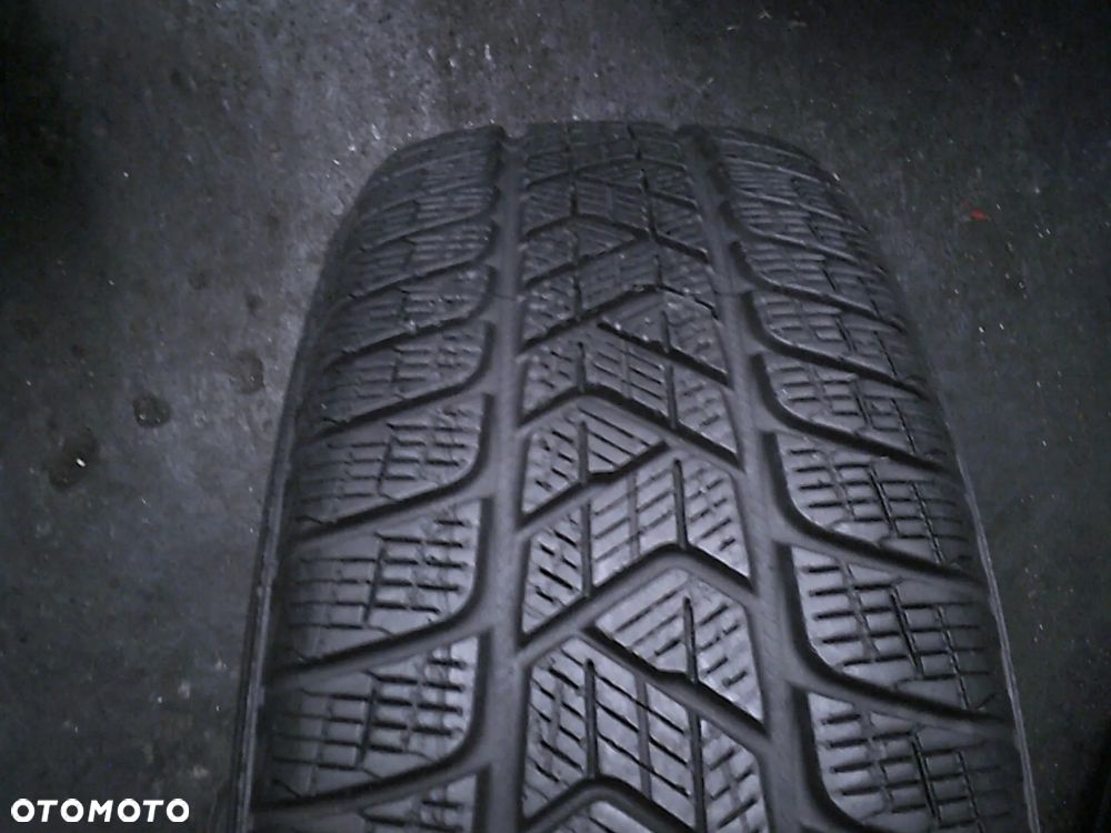 PIRELLI Scorpion Winter 215/70R16 5,5mm 2024 - 1