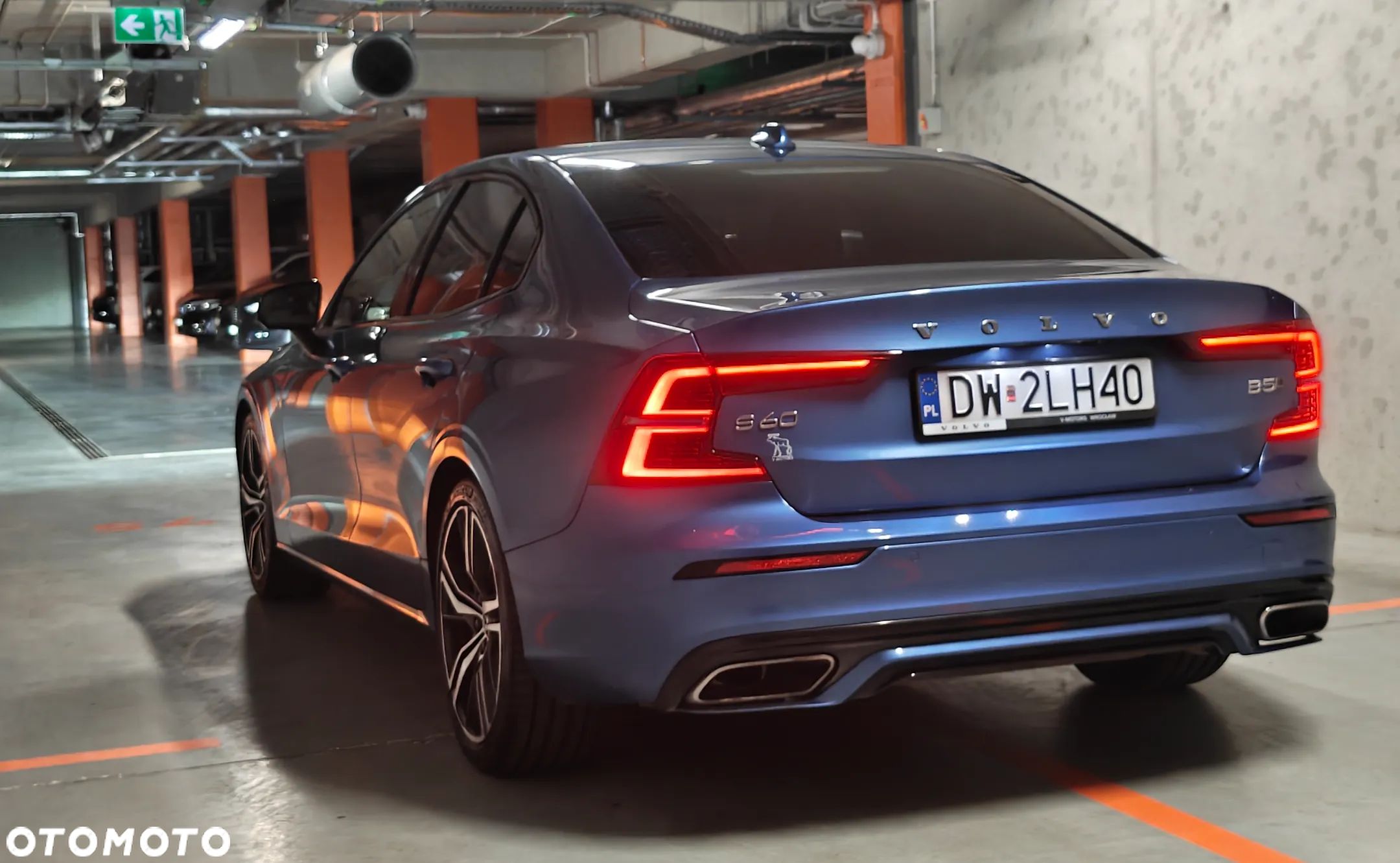 Volvo S60 B5 B AWD R-Design - 1